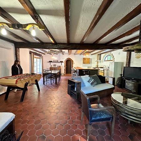 Villa Au Coeur Du Vignoble Cognacais Gondeville Exterior foto